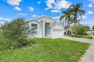 203 Lake Davenport Estates Dr, Davenport, FL 33897 - Photo 4