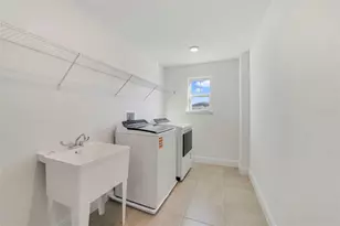 447 Veneto Cir, Clermont, FL 34715 - Photo 12