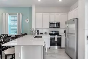 8004 Dreamsicle Dr, Kissimmee, FL 34747 - Photo 2