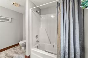 32137 Wolf Branch Ln, Sorrento, FL 32776 - Photo 52