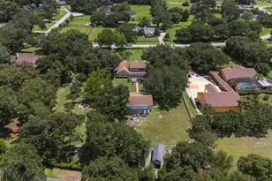 32137 Wolf Branch Ln, Sorrento, FL 32776 - Photo 88