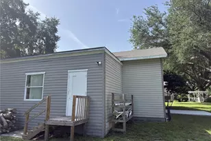 32137 Wolf Branch Ln, Sorrento, FL 32776 - Photo 70