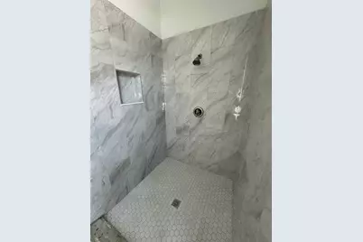 1438 Sarasota Drive, Kissimmee, FL 34759 - Photo 18