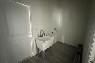 1438 Sarasota Dr, Kissimmee, FL 34759 - Photo 36