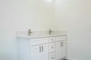 1438 Sarasota Dr, Kissimmee, FL 34759 - Photo 40