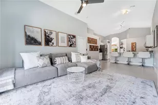 413 Paloma Dr, Davenport, FL 33837 - Photo 18