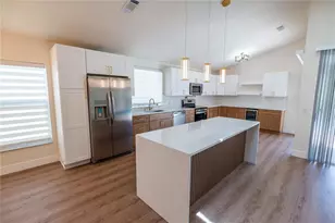 3275 Windy Wood Dr, Orlando, FL 32812 - Photo 10