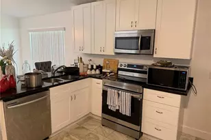 339 Drum Ct, Kissimmee, FL 34759 - Photo 6