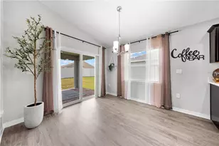 6944 Abbywood Ln, Zephyrhills, FL 33541 - Photo 24