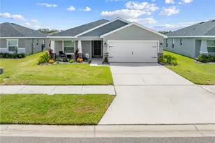 6944 Abbywood Ln, Zephyrhills, FL 33541 - Photo 48