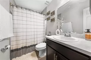 6944 Abbywood Ln, Zephyrhills, FL 33541 - Photo 14