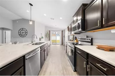 6944 Abbywood Lane, Zephyrhills, FL 33541 - Photo 38