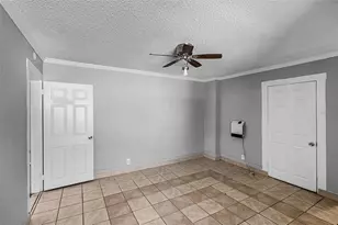 113 S Grove St, Eustis, FL 32726 - Photo 2