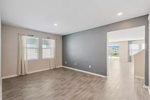 7113 Dilly Lake Ave, Groveland, FL 34736 - Photo 6