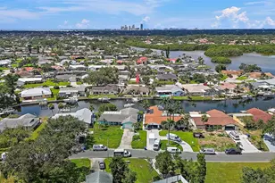 1357 52nd Ave NE, Saint Petersburg, FL 33703 - Photo 4