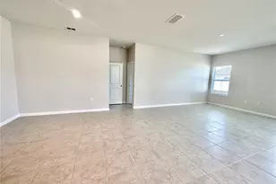 5587 Toulouse Ln, Saint Cloud, FL 34771 - Photo 4