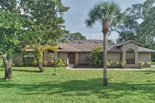 672 Altura Dr, Cocoa, FL 32927 - Photo 2