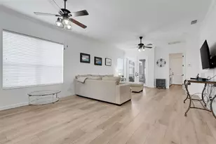 1925 Appalachee Cir, Tavares, FL 32778 - Photo 8