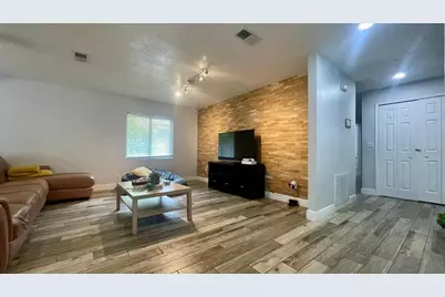 1044 Nin Street, Orlando, FL 32835 - Photo 6