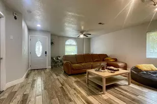 1044 Nin St, Orlando, FL 32835 - Photo 10