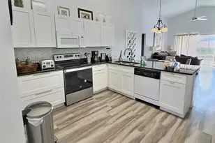 1005 Lake Berkley Dr, Kissimmee, FL 34746 - Photo 4