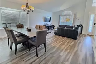 1005 Lake Berkley Dr, Kissimmee, FL 34746 - Photo 2