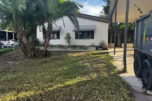 535 Skyline Dr W, Lakeland, FL 33801 - Photo 1