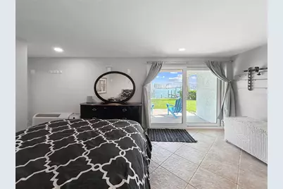 152 Marina Del Rey Court, Clearwater Beach, FL 33767 - Photo 24
