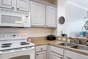 13415 Blue Heron Beach Dr, Orlando, FL 32821 - Photo 18