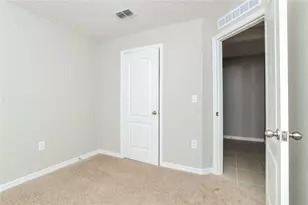 163 Violet Ct, Poinciana, FL 34759 - Photo 12