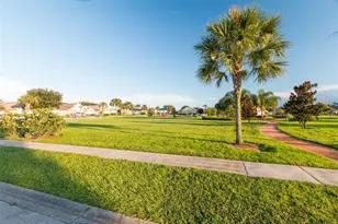 8115 Pomo Dr, Kissimmee, FL 34747 - Photo 4