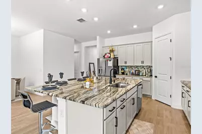 6320 Trailblaze Bend, Saint Cloud, FL 34771 - Photo 8