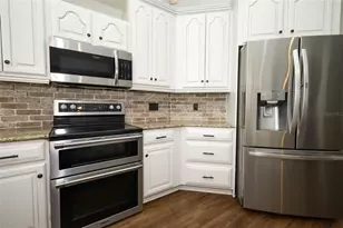 861 Lullwater Dr, Oviedo, FL 32765 - Photo 4