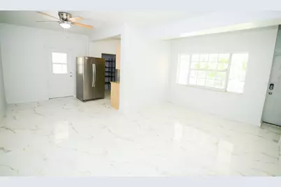 298 NW 104th Street, Miami, FL 33150 - Photo 6