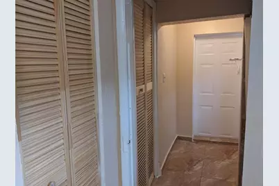 298 NW 104th Street, Miami, FL 33150 - Photo 38