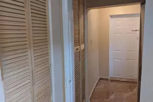 298 NW 104th St, Miami, FL 33150 - Photo 38