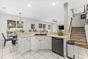 12925 Islamorada Dr, Orlando, FL 32837 - Photo 8