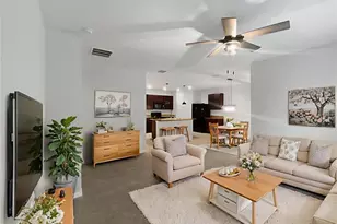 160 Hickory Course Radial, Ocala, FL 34472 - Photo 2