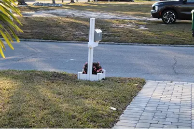 1619 17th Street W, Bradenton, FL 34205 - Photo 8