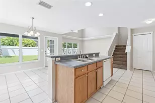 5601 Tanagergrove Way, Lithia, FL 33547 - Photo 14