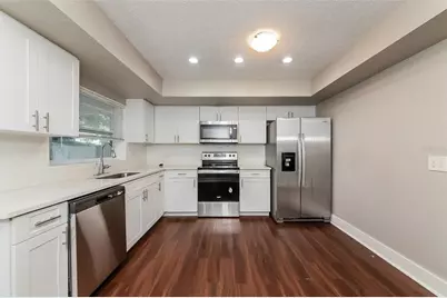 2810 Southern Parkway W, Bradenton, FL 34205 - Photo 6