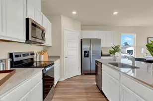 4035 Penelope Ave, Lake Wales, FL 33859 - Photo 12