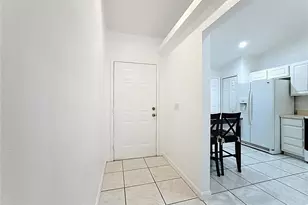 10960 Brown Trout Cir, Orlando, FL 32825 - Photo 6