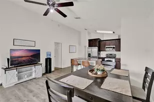 6582 Meritmoor Cir, Orlando, FL 32818 - Photo 8