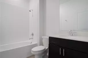 7137 Dilly Lake Ave, Groveland, FL 34736 - Photo 8