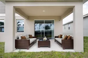 7137 Dilly Lake Ave, Groveland, FL 34736 - Photo 6