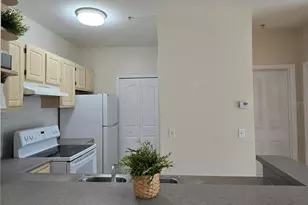 2729 Maitland Crossing Way, Orlando, FL 32810 - Photo 12