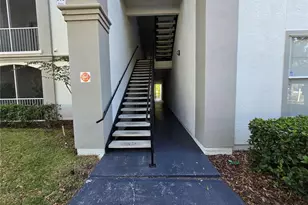 2729 Maitland Crossing Way, Orlando, FL 32810 - Photo 4