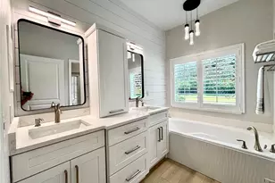 8495 Idlewood Ct, Lakewood Ranch, FL 34202 - Photo 14