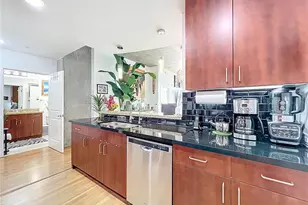 155 S Court Ave, Orlando, FL 32801 - Photo 10